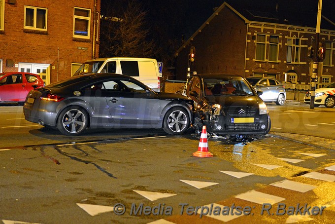 Mediaterplaatse ongeval hogerijndijk leiden 04012019 Image00003