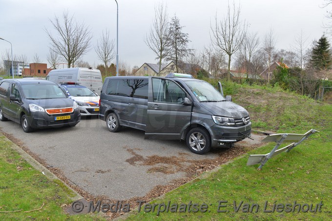 Mediaterplaatse achter volging taxi schiphol 10012019 Image00009