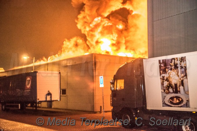 Mediaterplaatse grote brand Amsterdam 11012019 Image00001