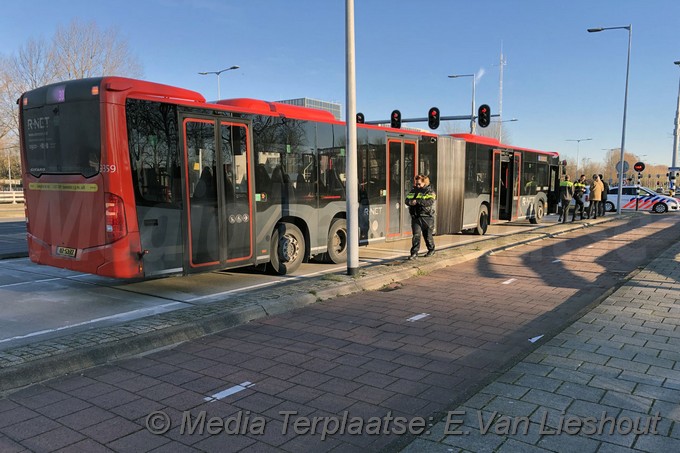 Mediaterplaatse ongeval noodstop bus hoofddorp 20012019 Image00001