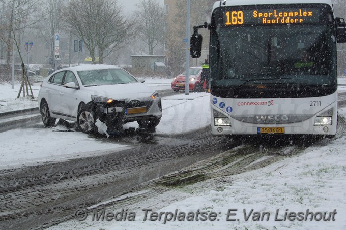 Mediaterplaatse auto boom Nieuwe weg hoofddorp 22012019 Image00003