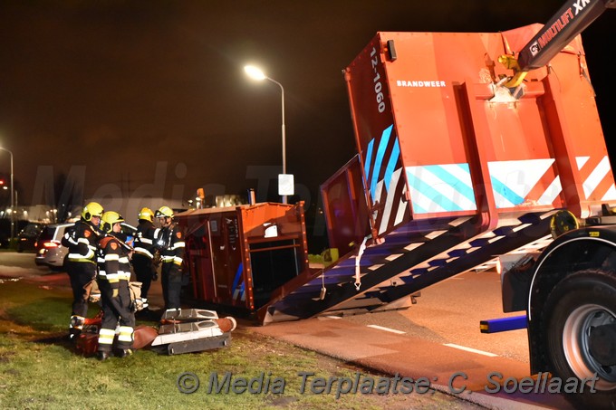 Mediaterplaatse grote brand loods vijfhuizen 04032019 Image00035