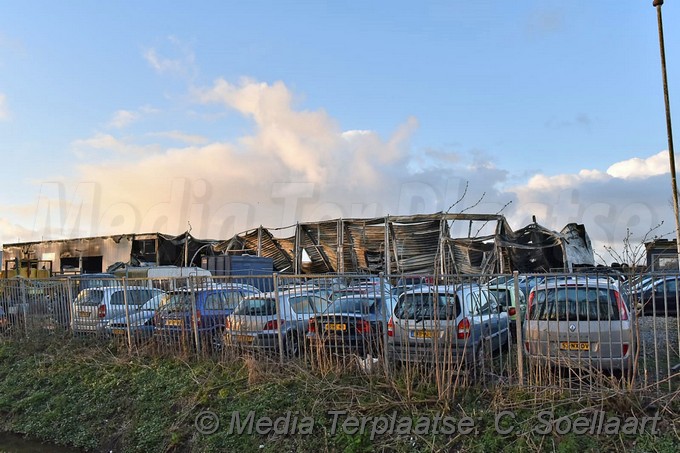 Mediaterplaatse grote brand loods vijfhuizen 04032019 Image00111