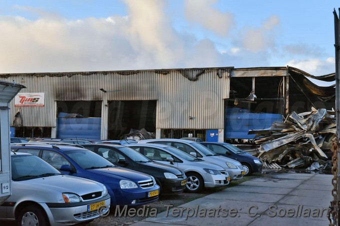 Mediaterplaatse grote brand loods vijfhuizen 04032019 Image00113