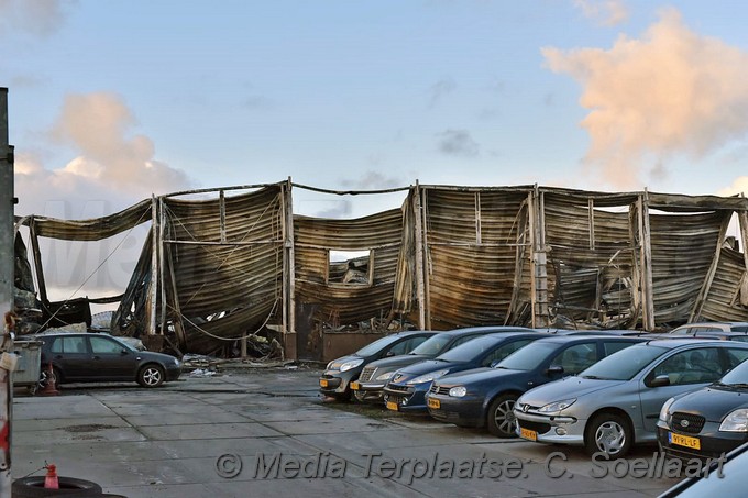 Mediaterplaatse grote brand loods vijfhuizen 04032019 Image00114