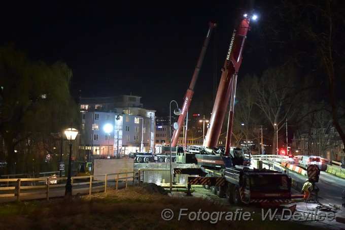 Mediaterplaatse brug liggers plaatsen valkbrug leiden 13032019 Image00002