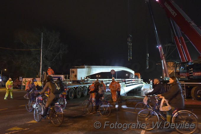 Mediaterplaatse brug liggers plaatsen valkbrug leiden 13032019 Image00016