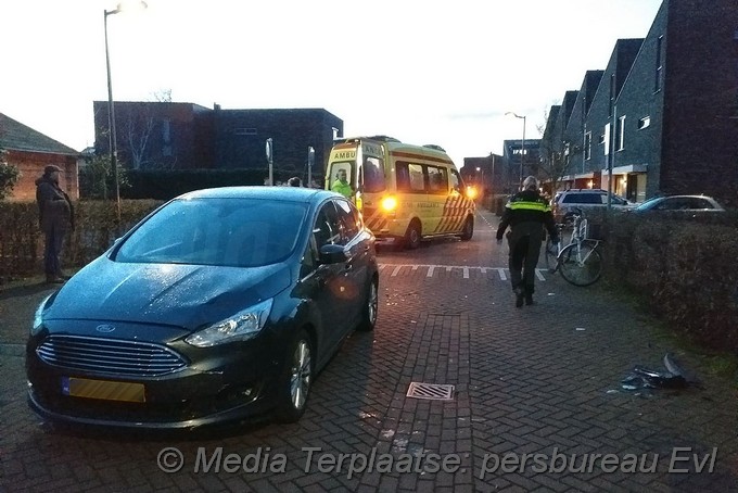 Mediaterplaatse ongeval auto scooter hoofddorp 14032019 Image00005