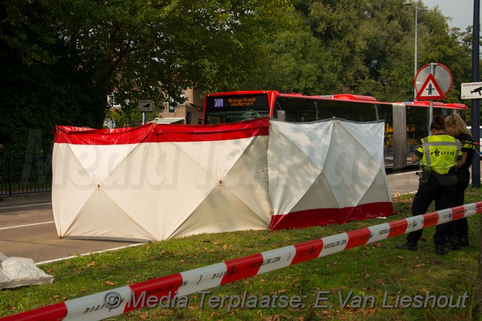 Mediaterplaatse ongeval fietser bus overleden 04092018 Image00010