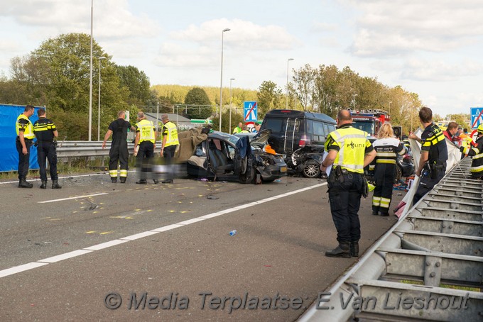 Mediaterplaatse ongeval zwaar twee doden A200 halfweg 1502018 Image00012