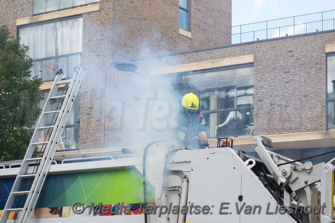 Mediaterplaatse vuilniswagen in brand hoofddorp 21092018 Image00012