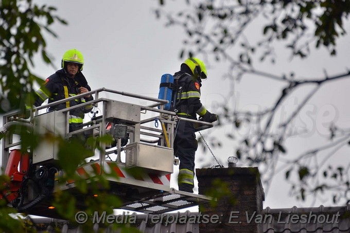 MediaTerplaatse schoorsteen brand hoofddorp 09092017 Image00006