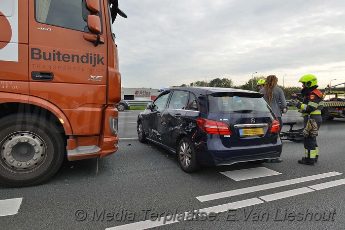 Media Terplaatsen ongeval auto op zijn a4 Hdp 19102017 Image00010
