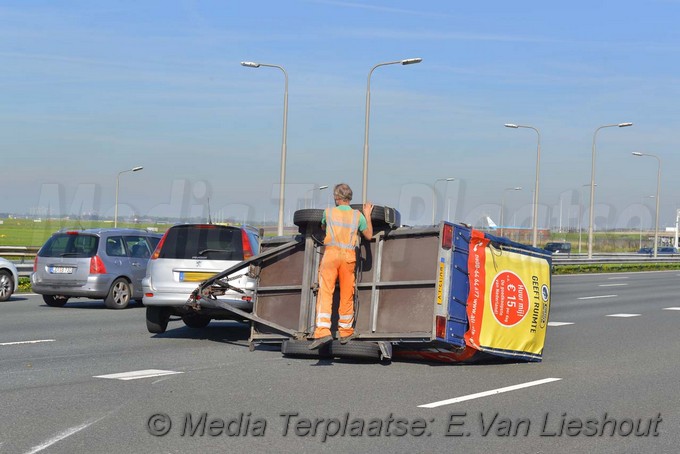 Mediaterplaatse ongeval huur aanhanger om a4l schiphol 05102018 Image00003