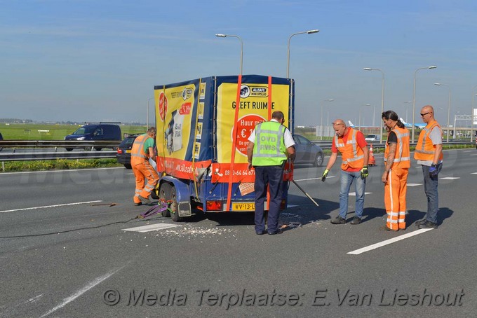 Mediaterplaatse ongeval huur aanhanger om a4l schiphol 05102018 Image00012