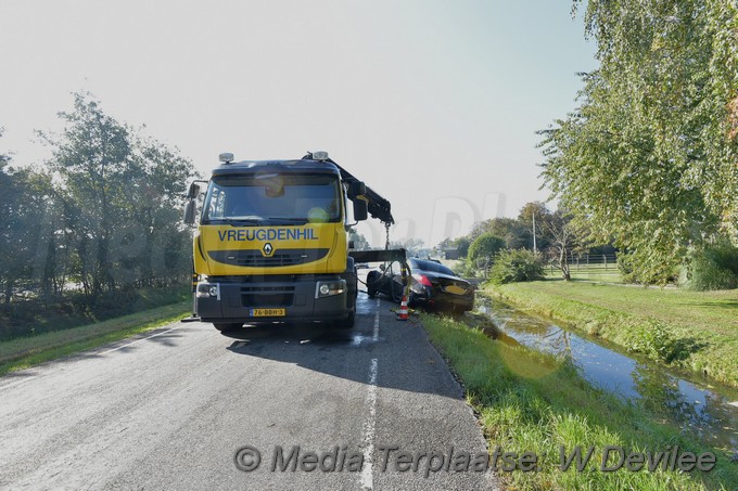 Mediaterplaatse auto te water wassenaar 10102018 Image00017