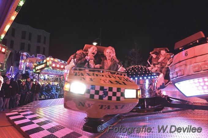 Mediaterplaatse taptoe leiden en kermis 02102009 Image00008