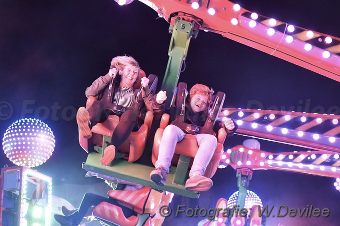 Mediaterplaatse taptoe leiden en kermis 02102009 Image00020