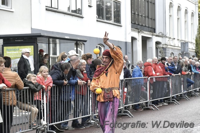 Mediaterplaatse optocht leiden en kermis 03102009 Image00009