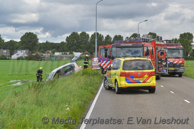 MediaTerplaatse ongeval cruquius auto greppel 09092017 Image00001