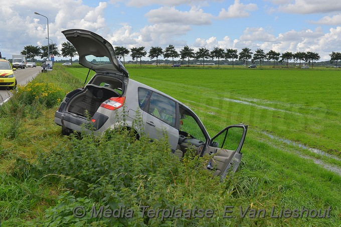 MediaTerplaatse ongeval cruquius auto greppel 09092017 Image00003