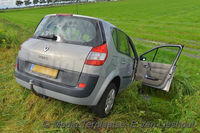 MediaTerplaatse ongeval cruquius auto greppel 09092017 Image00009