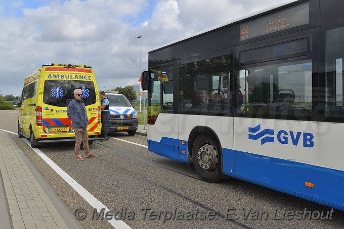 MediaTerplaatse ongeval schipholweg auto hoofddorp 13092017 Image00006