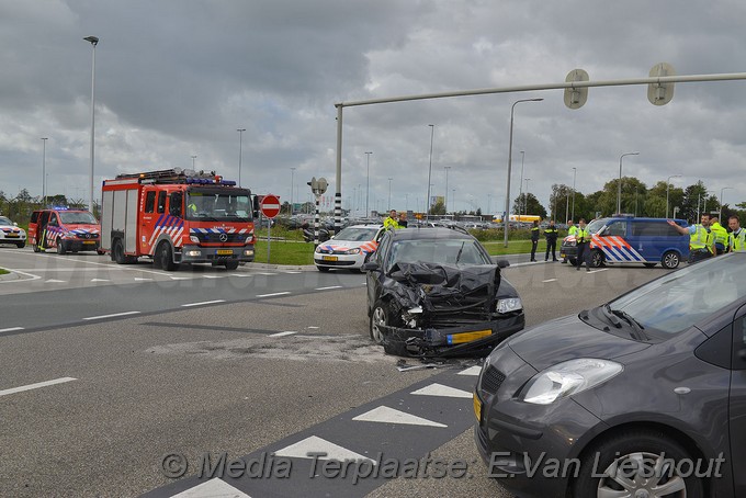 MediaTerplaatse ongeval schipholweg auto hoofddorp 13092017 Image00008