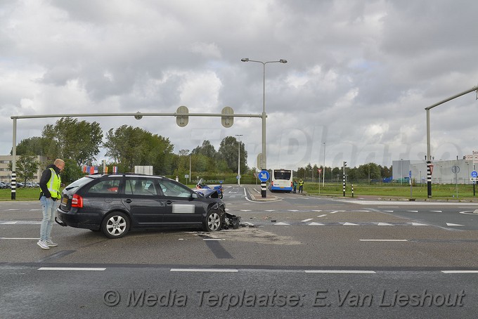 MediaTerplaatse ongeval schipholweg auto hoofddorp 13092017 Image00011