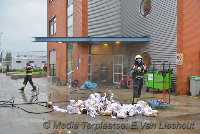 MediaTerplaatse brand in school hoofddorp 14092017 Image00007