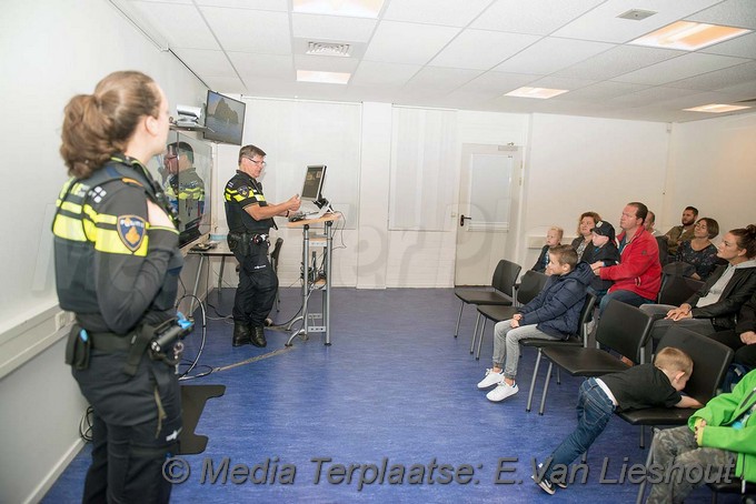 MediaTerplaatse dag als politie man hdp 30092017 Image00003