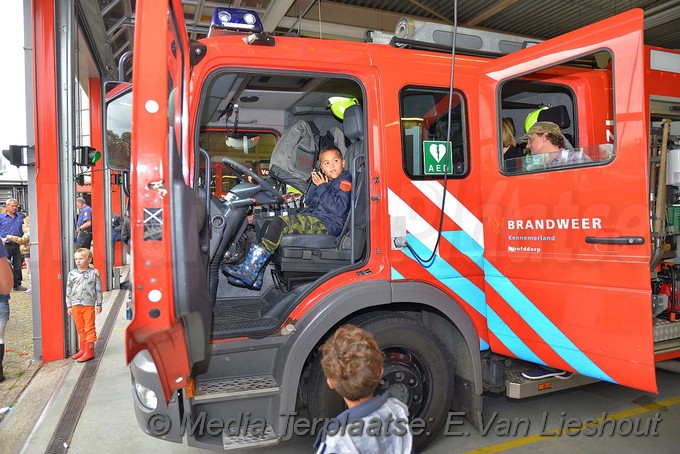 MediaTerplaatse dag als brandweer man hdp 30092017 Image00012