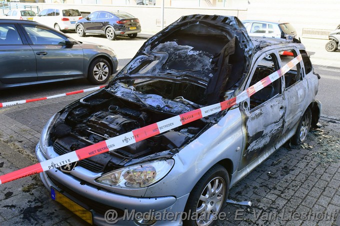 Mediaterplaatse auto brand in hoofddorp 13082022 Image00003