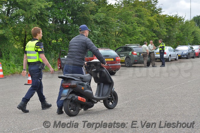 Mediaterplaatse politie controle halfweg 16062017 Image00005