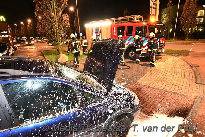 Mediaterplaatse auto brand leiden 09032017 Image00003