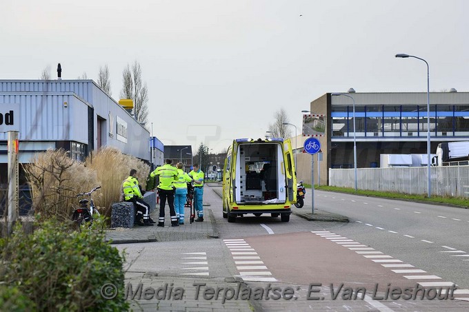 Mediaterplaatse Ongeval fietser nieuw vennep 11032017 Image00001