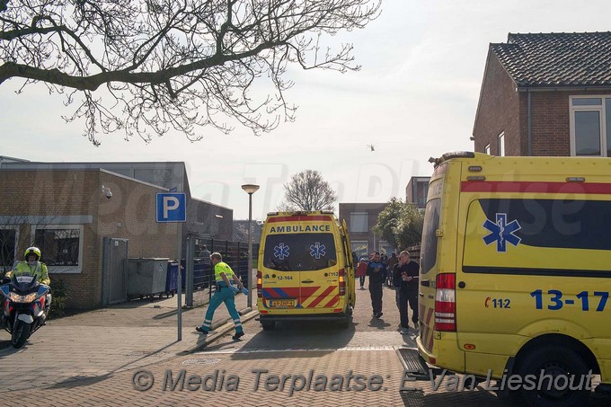 Mediaterplaatse man van dak aalsmeer 11432017 Image00004