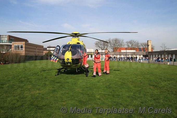Mediaterplaatse man van dak aalsmeer 11432017 Image00101