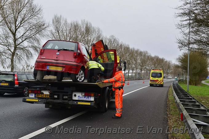 Mediaterplaatse ongeval a44 buiten kaag a44 17032017 Image00007
