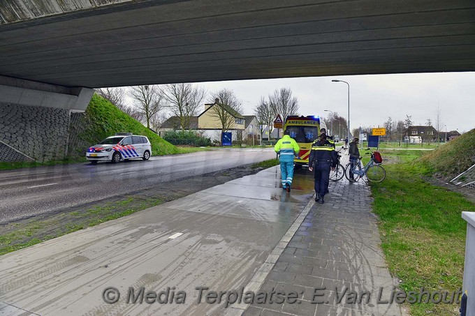 Mediaterplaatse ongeval scootmobiel fietser ijweg nieuw vennep 20032017 Image00005