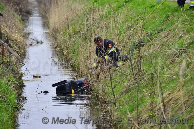 Mediaterplaatse ongeval scootmobiel te water hoofddorp 20032017 Image00002