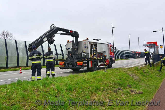 Mediaterplaatse ongeval scootmobiel te water hoofddorp 20032017 Image00009