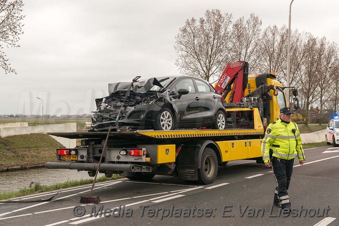 Mediaterplaatse ongeval bus auto hoofddorp 20032017 Image00008