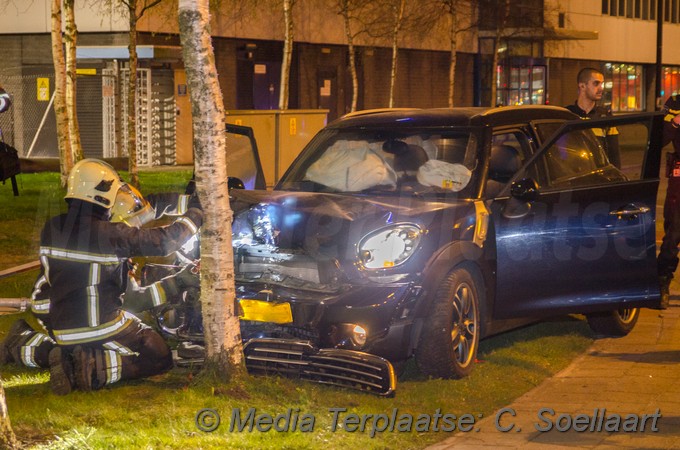 Mediaterplaatse auto boom schiphol 01042017 Image00001
