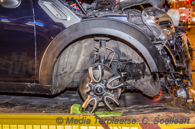 Mediaterplaatse auto boom schiphol 01042017 Image00009