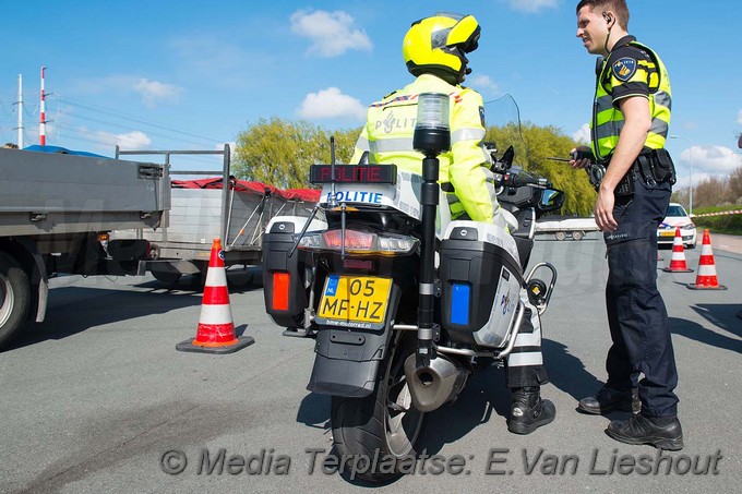 Mediaterplaatse grote verkeers controle hoofddorp 07042017 Image00010