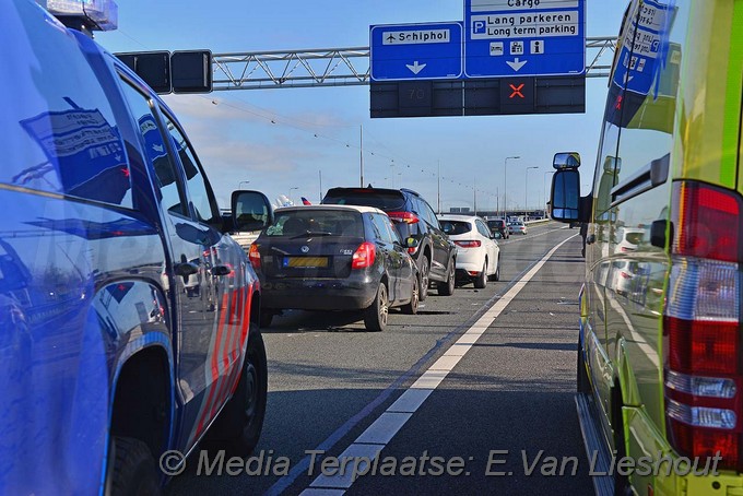 Mediaterplaatse ongeval a4 links 11042017 Image00002