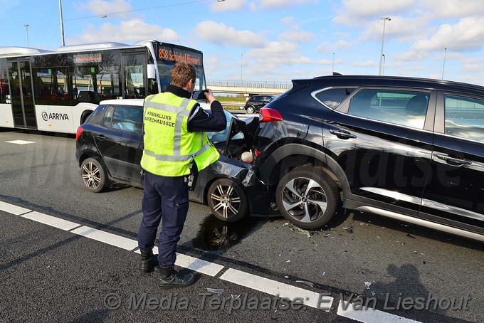 Mediaterplaatse ongeval a4 links 11042017 Image00011