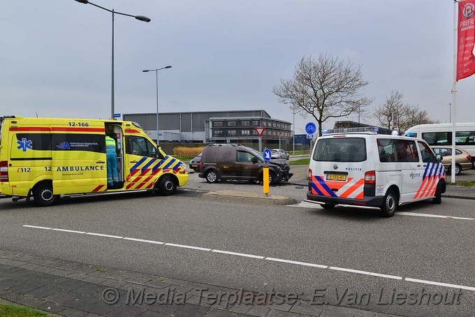 Mediaterplaatse ongeval rondweg nvp 12042017 Image00001