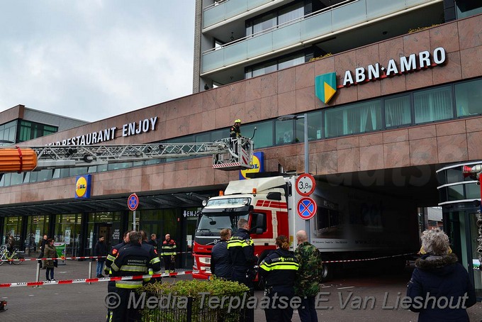 Mediaterplaatse vrachtwagen te hoog hdp 12042017 Image00002